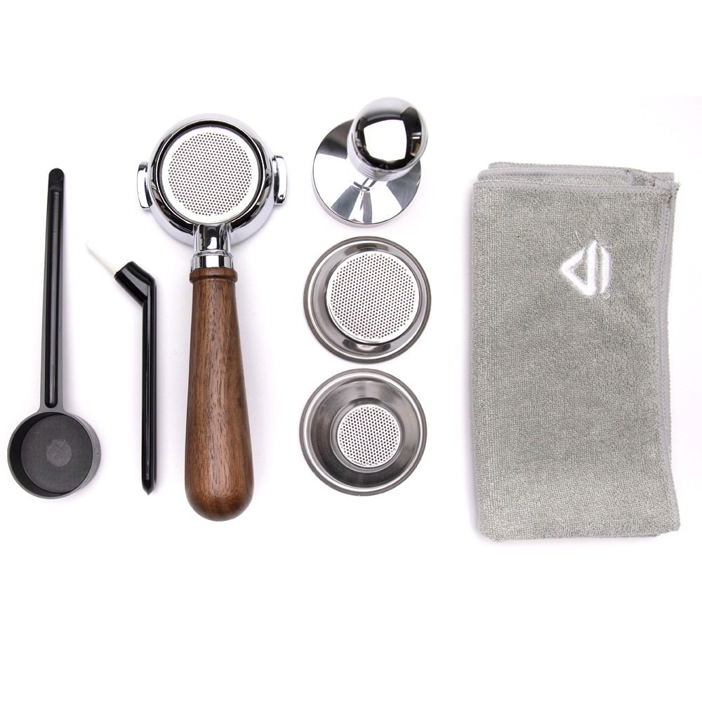 Lelit Bianca PL162T included accessories