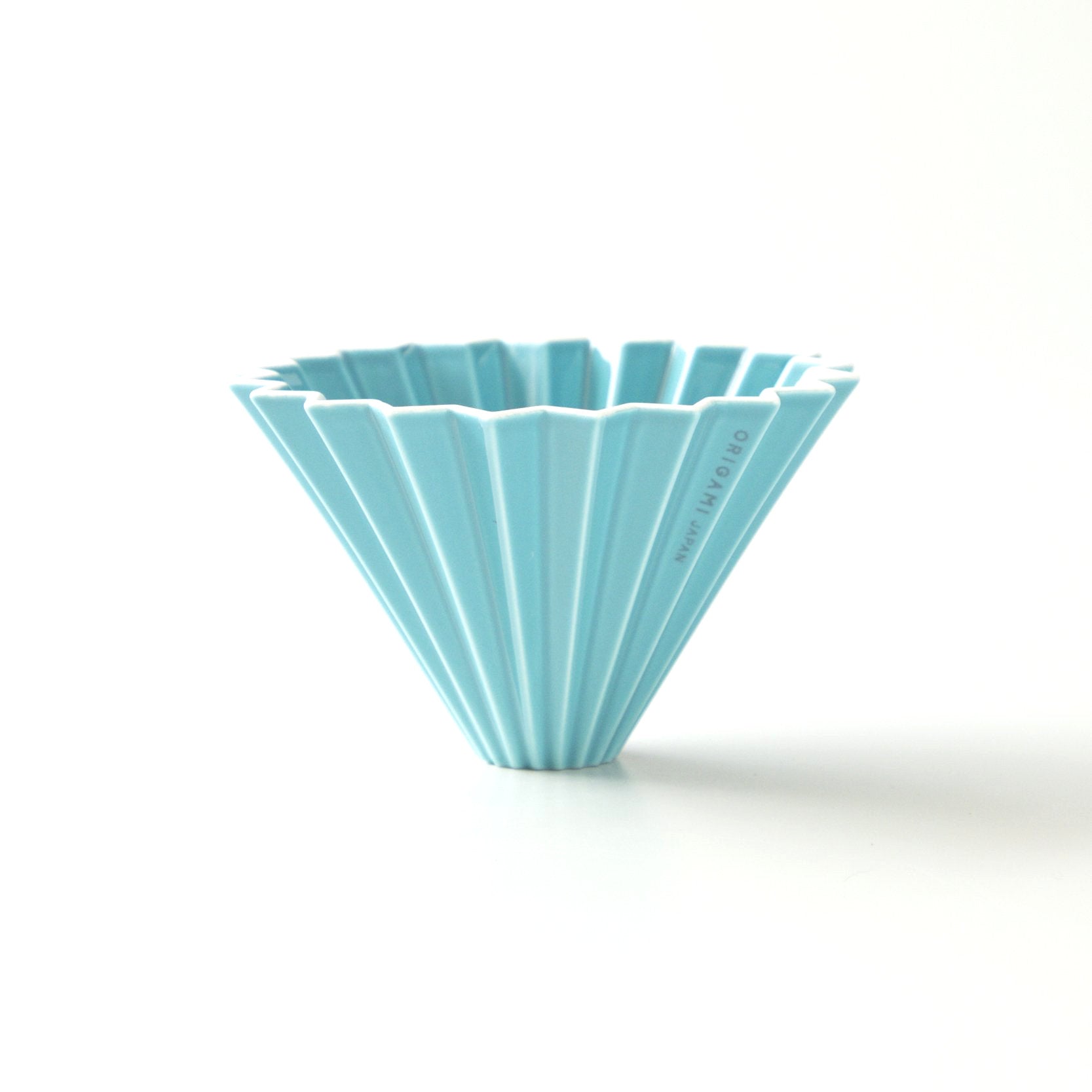 Origami medium ceramic dripper in turquoise