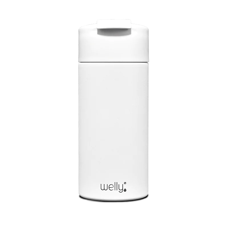 Welly Traveler 12oz insulated mug in white